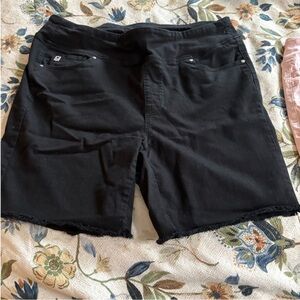 Belle by Kim Gravel Black Women Shorts